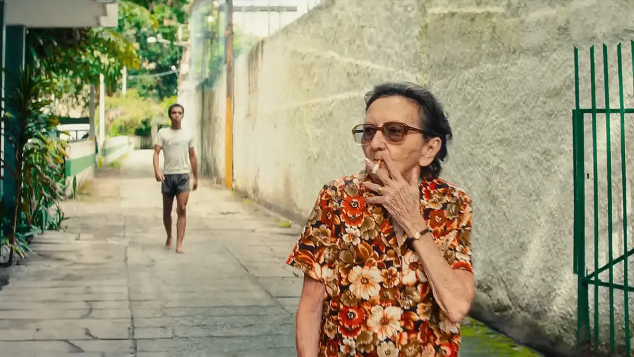 Ele não é o homem que vocês querem: O Agente Secreto revisita o apagamento LGBTQIAPN+ na Ditadura