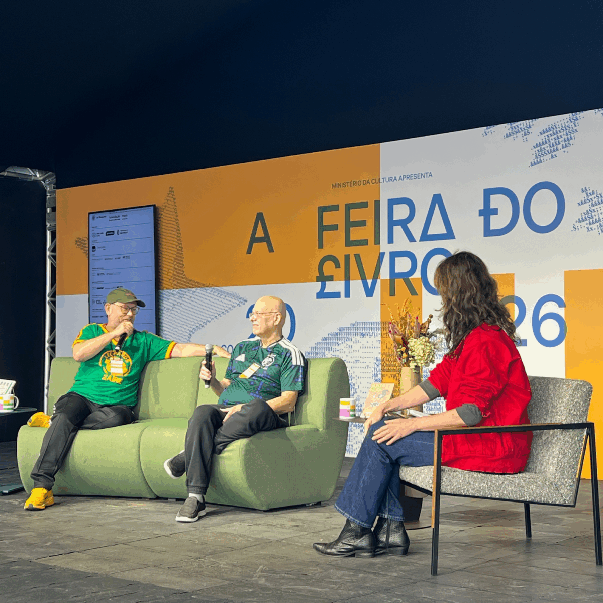 Alberto Mussa e Luiz Antonio Simas debatem ancestralidade e identidade brasileira na Feira do Livro